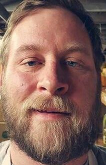 Fumeur avec plus de 25 ans d'expérience
